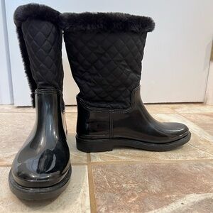 Tommy Hilfiger faux fur and patent leather winter boots